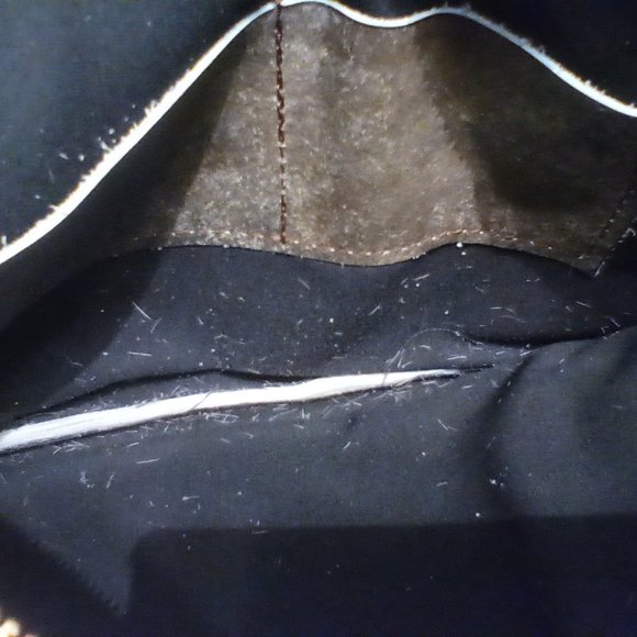 Wild Goose Crossbody - Picture 7 of 15